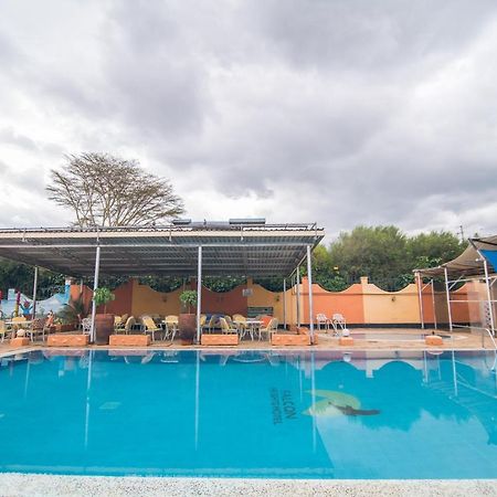 Falcon Heights Hotel Nanyuki Dış mekan fotoğraf