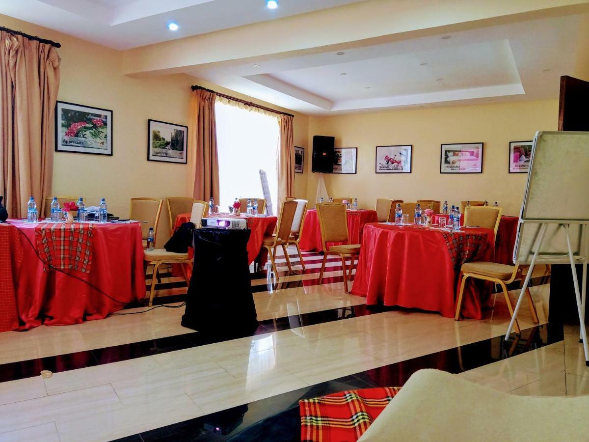 Falcon Heights Hotel Nanyuki Dış mekan fotoğraf