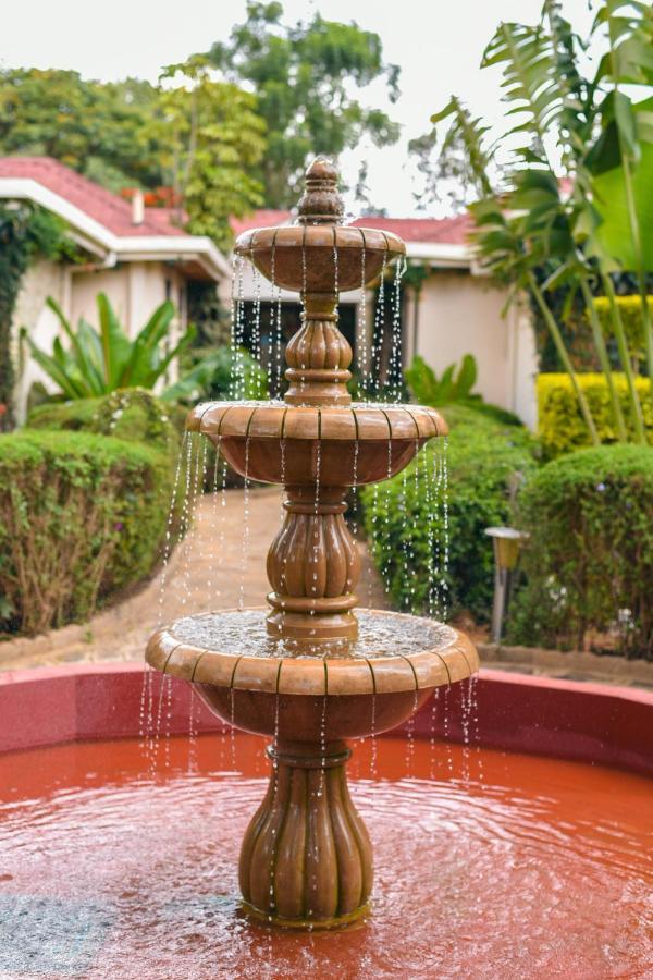 Falcon Heights Hotel Nanyuki Dış mekan fotoğraf